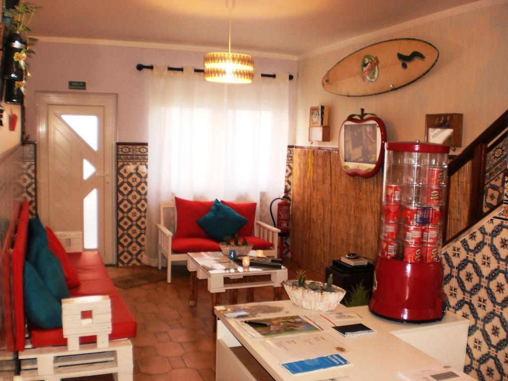 Swordfish Eco-House Peniche Bed & Breakfast Exterior photo